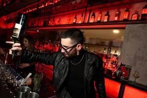 Agenda gastro del 13 al 18 de abril: bartender por un día, taller de ramen y un campeonato de ahumados