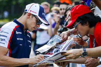 Maldonado se suma al equipo Lotus para 2014