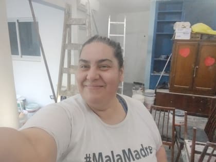 Mamá Construye en plena tarea