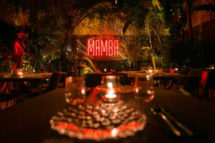 Mamba fue elegido en 2019 como el restaurante con mejor diseño del mundo por Restaurant and Bar Design Awards en Londres