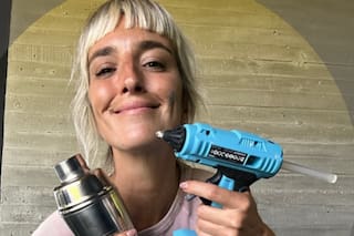 Mami Albañil: la influencer que empodera a mujeres y lanza la primera ferretería social rodante del país