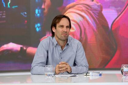 Nicolás Pimentel (Becoming)