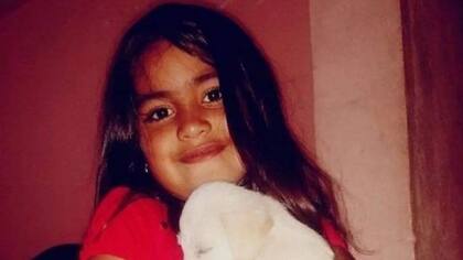Mañana se cumple un mes sin rastros de Guadalupe Belén Lucero, la niña que mantiene en vilo a todo un país