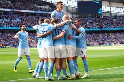 Manchester City fue elegido como el Mejor Club de la temporada 2021-22, tras ganar la Premier