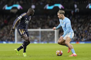 Real Madrid le gana 1-0 a Manchester City de visitante y resiste, entre tiros en los palos y atajadas