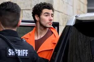 Mangione, un experto en programación de 26 años, fue acusado de dispararle a Thompson en una calle en Nueva York