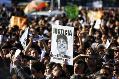 Manifestación frente al Congreso por el asesinato de Fernando Baez Sosa en Villa Gesell