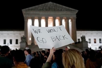 Manifestaciones a favor del aborto frente a la Corte Suprema norteamericana, en Washington. (AP Photo/Alex Brandon)