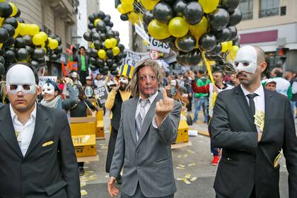 Manifestaciones en el centro porteño contra los tarifazos y el FMI