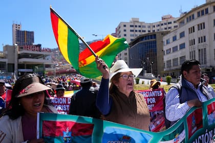 Manifestantes marchan contra un proyecto de ley en La Paz, en abril pasado 