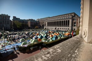 Una de las universidades más prestigiosas de EE.UU. toma una medida extrema ante la ola de protestas antisemitas