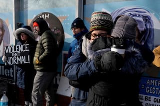 En plena tormenta política, Trump abre la puerta a reducir la cantidad de agentes federales en Minneapolis