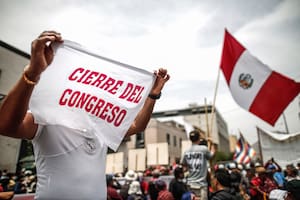 Golpe de Estado de Pedro Castillo: un manotazo de ahogado sin justificación política ni constitucional