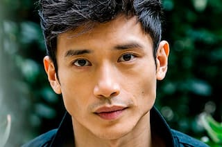 Manny Jacinto, de The Good Place, se une a McCarthy y Kidman en una nueva serie