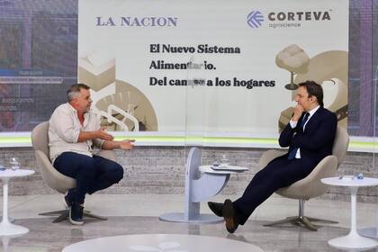 Mano a mano: Christian Petersen dialoga con José Del Rio