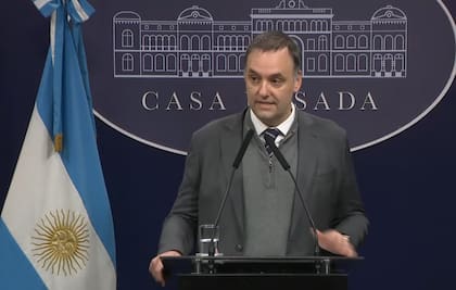 Manuel Adorni