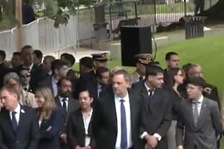 Con Adorni en primera fila, Milei encabeza el acto central por el Día de Malvinas