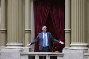 La oposición ajusta la estrategia para exponer al jefe de Gabinete: moderación y sin provocaciones