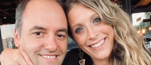 Cuál fue la excusa que dijo Adorni sobre el viaje con su esposa en el avión presidencial