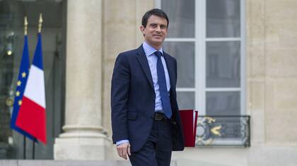 Manuel Valls, un "extranjero" en la campaña contra el independentismo catalán