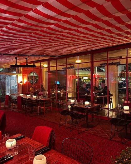 Manzanar, lo más trendy de la zona.