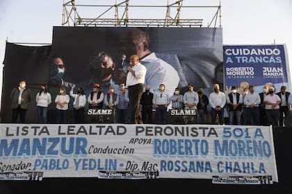 El gobernador Juan Manzur es candidato suplente y se puso al frente de la campaña en Tucumán