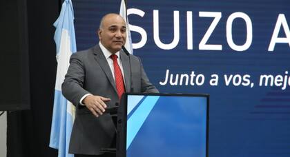 Manzur trabó un acuerdo de inversión con la empresa en Tucumán