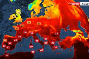 Calor opresivo, incendios y lluvias torrenciales: el hemisferio norte vive un auténtico infierno