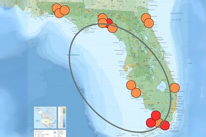 Mapa de riesgo: zonas costeras de Florida marcadas en rojo muestran alta probabilidad de impacto directo de huracanes en 2025