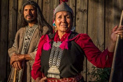 Mapuches intentan preservar su lengua a través de la música y otras costumbres