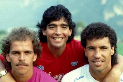 Maradona, Alemao y Careca, un argentino y dos brasileños que emocionaron a los napolitanos 