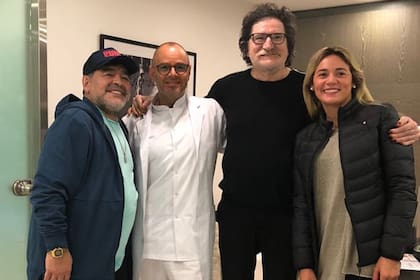 Maradona, Charly, Rocío Oliva y el médico Mühlberger