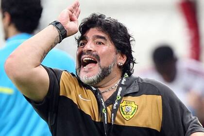 Maradona en busca de ser el nuevo DT de Irak