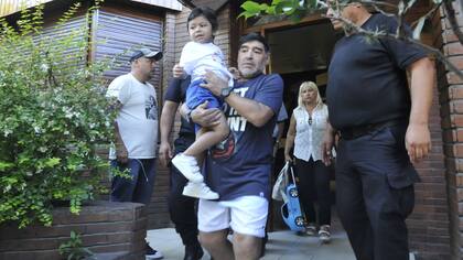 Maradona se reencontró con Dieguito Fernando; estuvo Rocío Oliva, pero faltó Ojeda