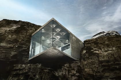 Maralah es claramente un cuadrado perfecto, pero desde ciertos ángulos, parece como si fuera parte del acantilado