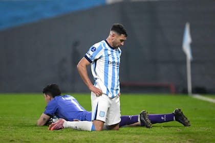 "Maravilla" desperdició un gol abajo del arco