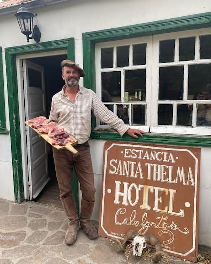 Marc-Antoine Calonne es un experto anfitrión y asador de ley