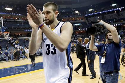 Marc Gasol lideró a los Grizzlies a las semifinales de conferencia