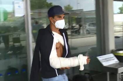 Marc Márquez, operado con éxito y sin el nervio dañado.