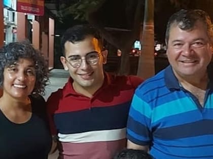 Marcela Acuña, César Sena y Emerenciano Sena