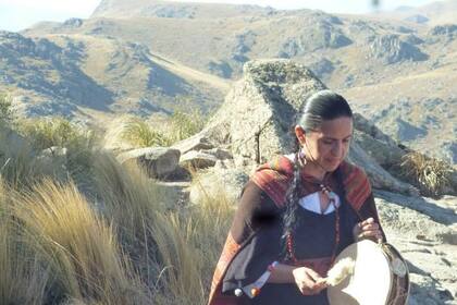 El “Janpi Wasi” la ceremonia andina que se diferencia del temazcal y practica una argentina: “Yo no quería ser una sanadora” 