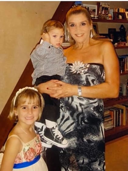 Marcela Tinayre compartió varias fotos de Ámbar para saludarla por su cumpleaños (Foto: Instagram)