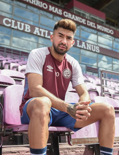 Marcelino Moreno, "en casa": debutó en Lanús en 2016, regresó en 2024 y hoy es un símbolo del equipo y del club