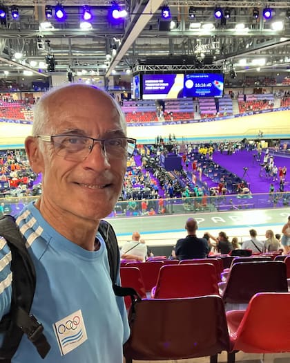 Marcelo Alexandre, leyenda del ciclismo argentino, es director deportivo de 24 Series BA. En la foto, durante la competencia de ciclismo en los Juegos Olímpicos de París