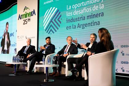 Marcelo Álvarez, de Barrick Gold: "Los proyectos deben tener sustentabilidad económica, ambiental social e institucional, entendiendo que sin la primera no se puede lograr ninguna de las otras"