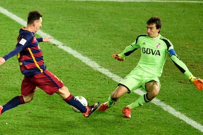 Messi le regaló los botines para su hijo en el Mundial de Clubes 2015