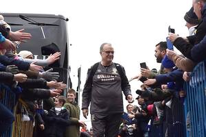 La sopa de Bela: Bielsa y la ayuda de la cocinera de Leeds durante la cuarentena