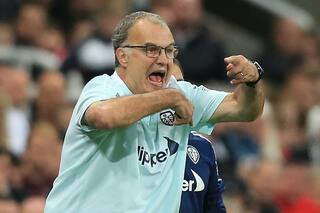 El Leeds apenas empató y está en el fondo de la tabla, pero Bielsa ve "soluciones"