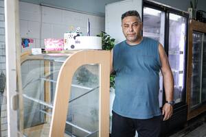 Marcelo Díaz perdió toda la mercadería que guardaba en heladeras de su comercio