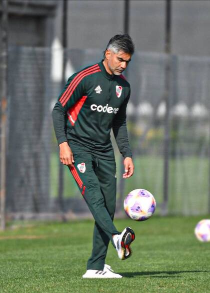 Marcelo Escudero, DT de la reserva de River, que se hará cargo de manera interina ante Uniión